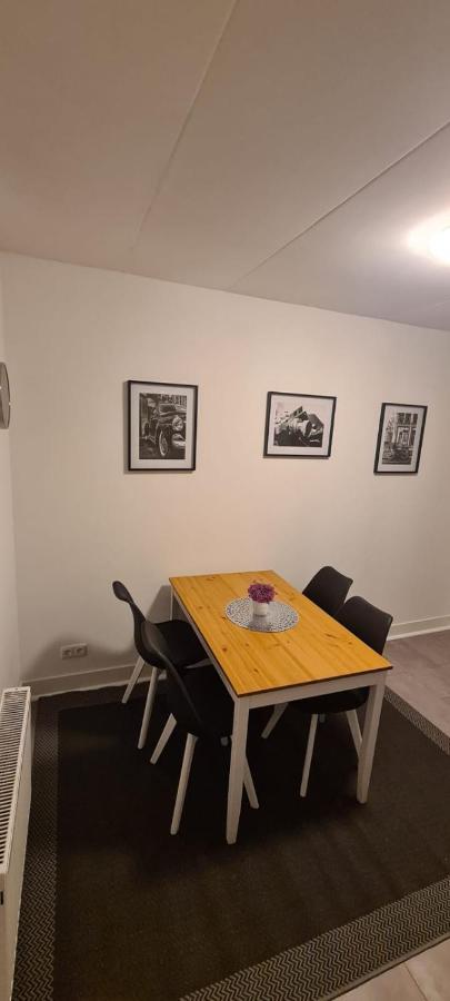 Apartment/Wohnung Netflix+Prime Krefeld Buitenkant foto